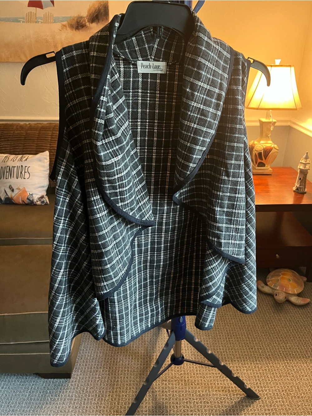 Peach Love California Women’s Green Plaid Hooded Open Front Pocket Vest S # 464